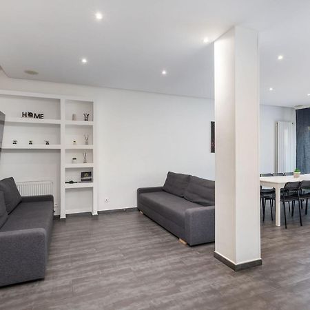 Maison Frappaz - 4 Bedrooms With Garden 빌뢰르반 외부 사진