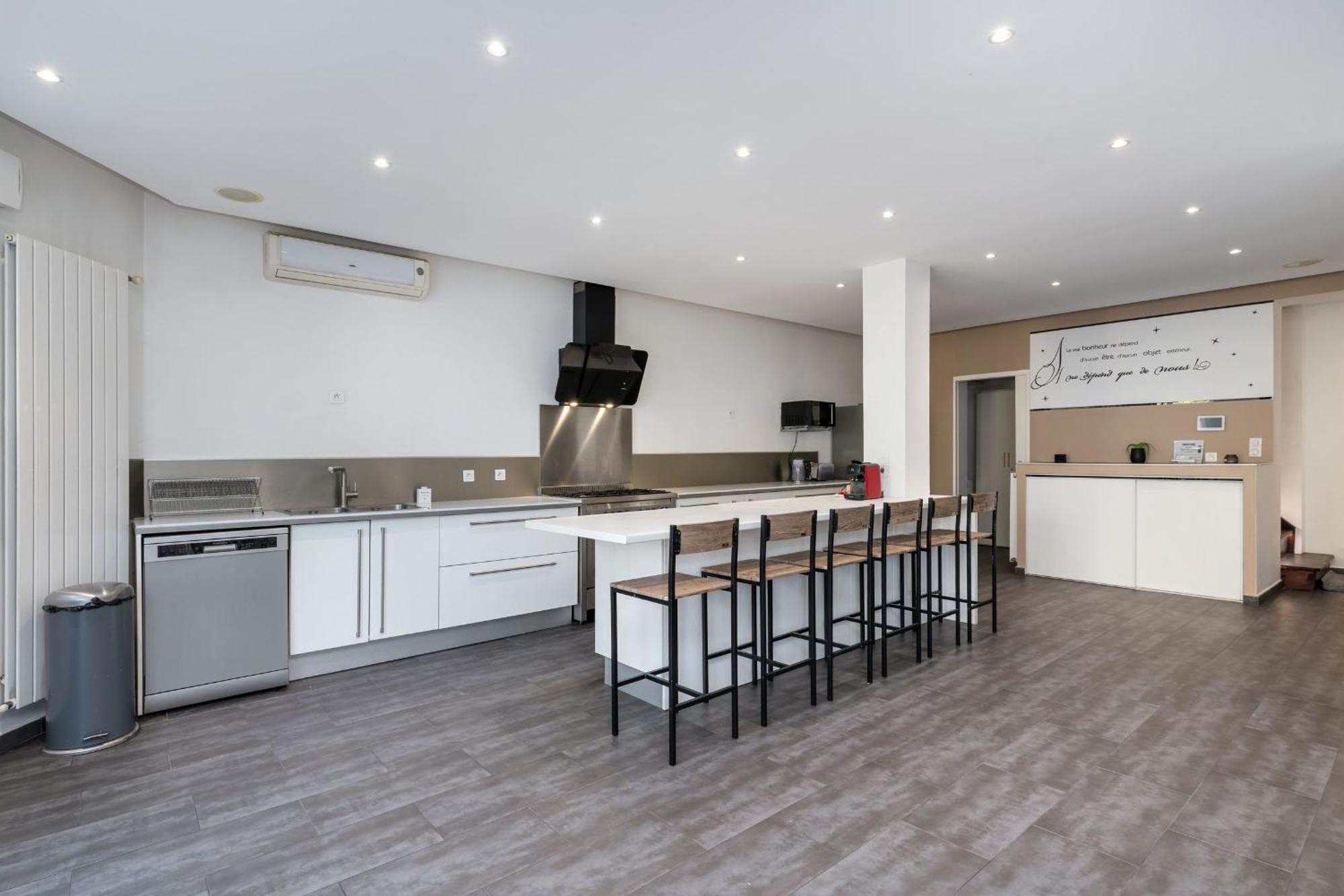 Maison Frappaz - 4 Bedrooms With Garden 빌뢰르반 외부 사진